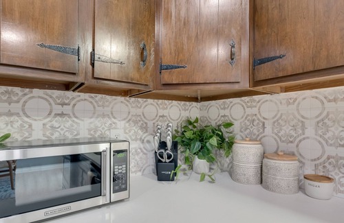 Westover Hills House | Amazing entertainers home w/hot tub close to lots of Fort Worth attractions!