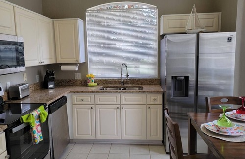 West Haven House | AmAzInG eScApE! Huge Pool, Perfect location game room Magical moments in Florida