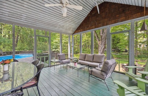 Lakeside House | Amazing find! Quiet house w/pool and screened porch. Close to beach.