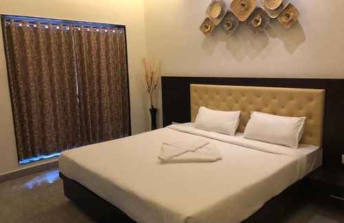 Dwarka Hotel | Amazing Fun World By Nexottel