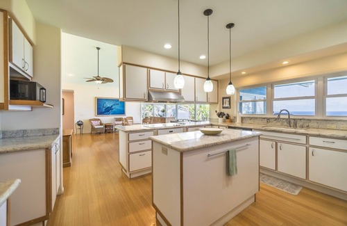 Hakalau House | Amazing Hamakua Coast Oceanfront Retreat - 2BR Private Home