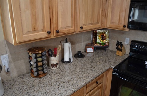 Silvercreek House | Amazing Home Directly on the Lift! Ski-In/Out, Private Hot Tub, Amazing Views!