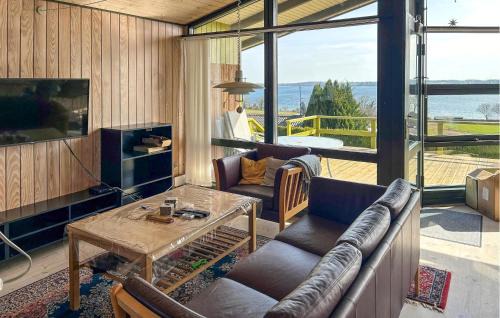 Aabenraa House | Amazing Home In Aabenraa With Kitchen