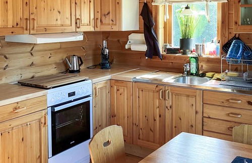 Atorp House | Amazing home in åtorp with WiFi
