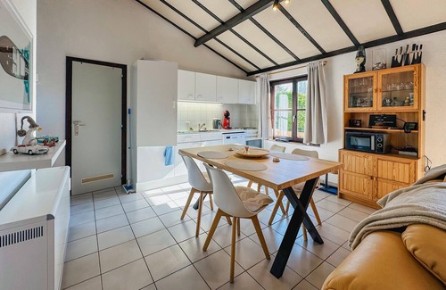 Bredene House | Amazing home in Bredene with WiFi