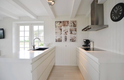 Handrup Strand House | Amazing home in Ebeltoft with kitchen