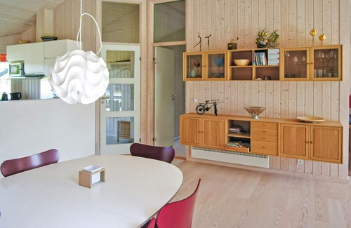 Torup Strand House | Amazing home in Fjerritslev with WiFi