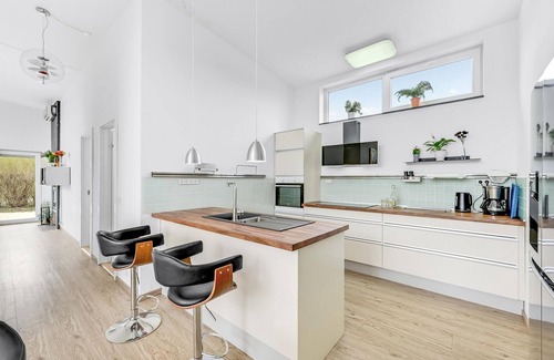 Bork Havn House | Amazing home in Hemmet with sauna