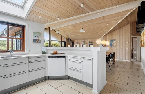 Henne Strand House | Amazing home in Henne with sauna
