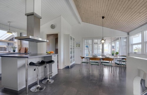 Lonstrup House | Amazing home in Hjørring with sauna