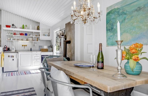 Hornbaek House | Amazing home in Hornbæk with WiFi