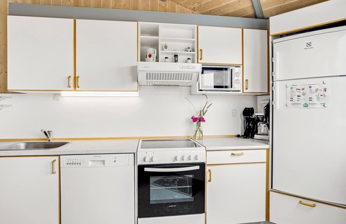 Haurvig House | Amazing home in Hvide Sande with sauna
