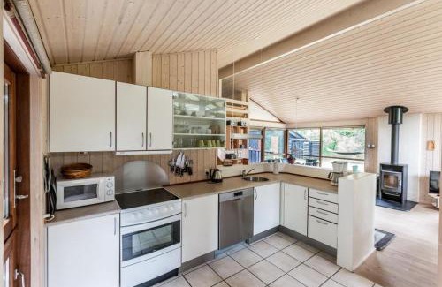 Knebel House | Amazing Home In Knebel With 3 Bedrooms, Sauna And Wifi