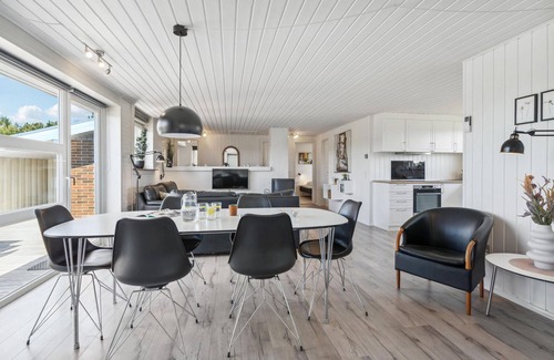 Klegod Strand House | Amazing home in Ringkøbing with sauna