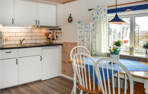 Ronneby House | Amazing Home In Ronneby With Wifi