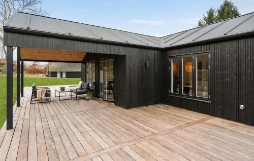 Stege House | Amazing Home In Stege With Wifi