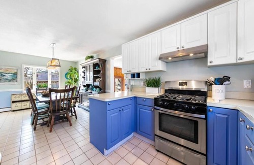 Surf City House | Amazing home in Surf City with 4 Bedrooms, Internet and WiFi