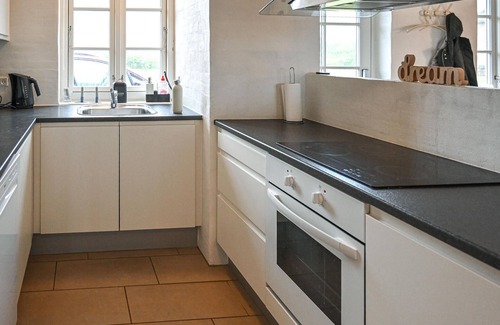 Øhuse House | Amazing home in Ulfborg with sauna