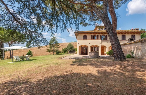 Bollano House | Amazing home in Monteroni d'Arbia