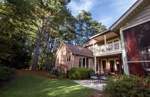 Taylors House | Amazing House near mountains -Greenville/Travelers Rest - Hiking Biking Golfing