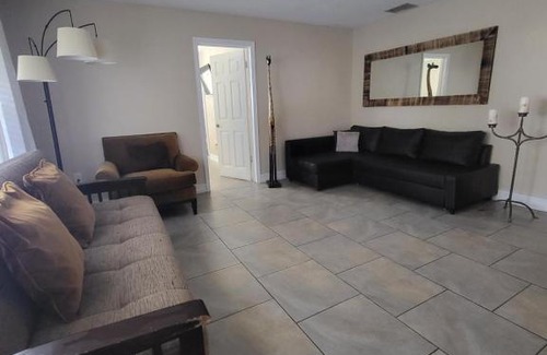 Miramar House | Amazing house near to Hard Rock Casino