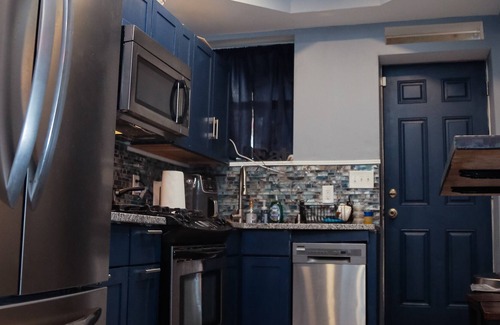 Downtown Baltimore House | Amazing House with Rooftop Deck near John Hopkins Hospital