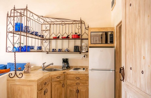 Colonia El Progreso Villa | Amazing King Suite Villa + Terrace