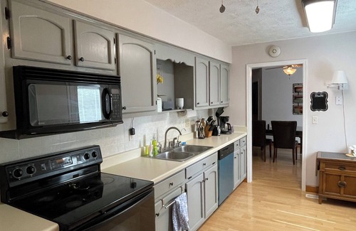 Murfreesboro House | Amazing Location with Amazing Conveniences!nClose to 840 and I-24