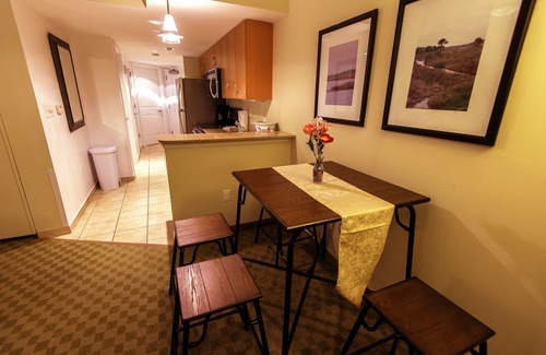 Downtown Myrtle Beach Condo | 🌟 Amazing Luxury Direct Ocean Front 1BD/1BA, Modern Decor. Great Location!