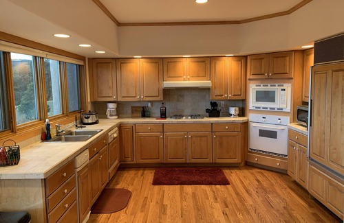 Woodland Park House | Amazing mountain home on 126 acres bordering national forest land