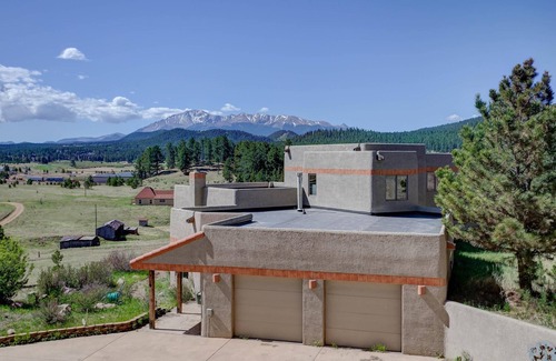 Woodland Park House | Amazing mountain home on 126 acres bordering national forest land