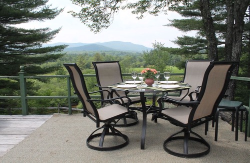 Newbury House | Amazing Mt. Sunapee Region Home Convenient for many activities! Winter Is Open!