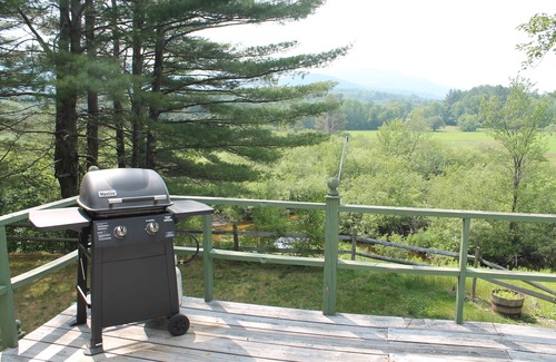 Newbury House | Amazing Mt. Sunapee Region Home Convenient for many activities! Winter Is Open!