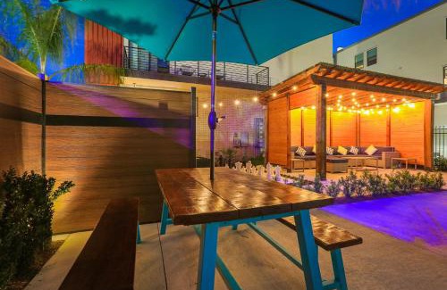Mid-City House | Amazing New Construction Villa with Balconies