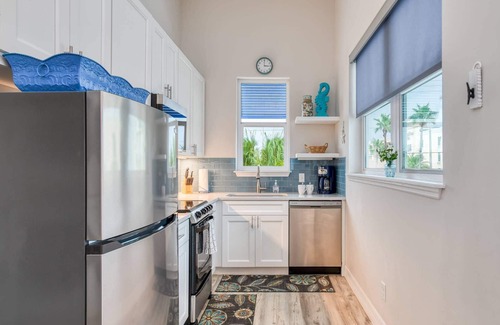 St. Augustine Beach Apartment | Amazing Ocean Views, Steps to Beach, Walk to Restaurants, Shops, Pier! $300 in Free Tickets Per Day!