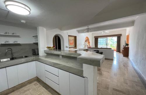 Marina Vallarta Apartment | Amazing Ocean View