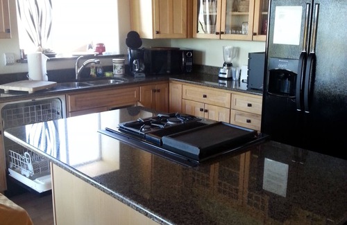 Seaside House | Amazing Ocean Views/no cleaning fees!