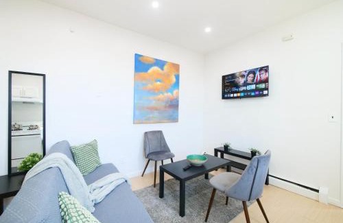 The Heights Apartment | Amazing one-bedroom apt with view near NYC