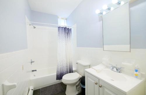 The Heights Apartment | Amazing one-bedroom apt with view near NYC