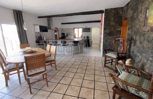 Tias Villa | Amazing Panoramic Sea Views, the Island of Fueterventura and the Mountains