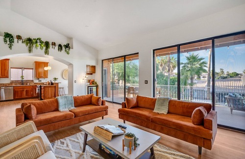 Fountain Hills House | Amazing Peaceful Resort - Heated Pool, Hot Tub