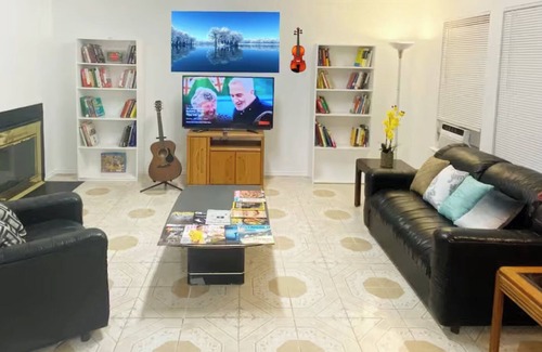 Wetmore Apartment | Amazing Private Experience in house with WiFi and AC in marvelous San Antonio