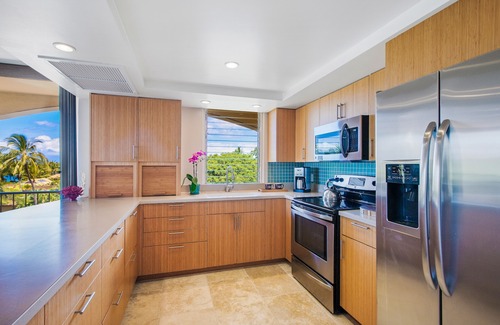 Kaanapali Condo | Amazing Rare 1 Bedroom - 2 Bathrooms with Stunning Panoramic Ocean Views