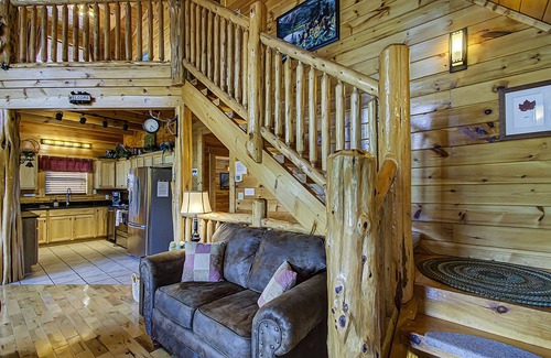 Sevierville Cabin | AMAZING RATES AND VIEWS! FIREPIT! VERY CLEAN! 350 FIVE STAR REVIEWS!