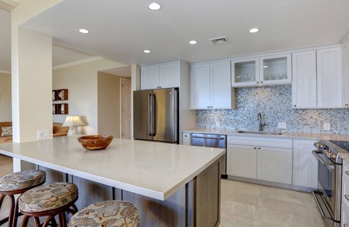 Wailea Condo | Amazing Remodeled Oceanfront Escape – Makena Surf F-202 with Spectacular Views!