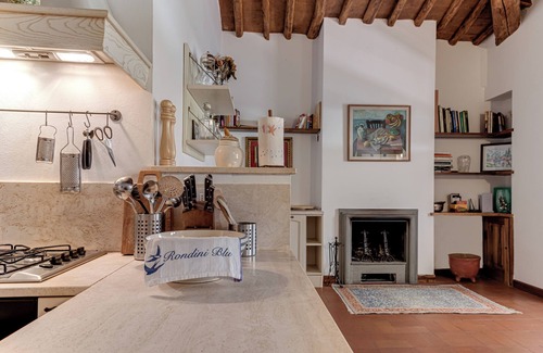 Montespertoli Apartment | Amazing rustic apartment on two levels with panoramic turret