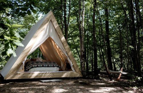 North Woodstock Other | Amazing Safari Tent Close to Lake in North Woodstock, New Hampshire