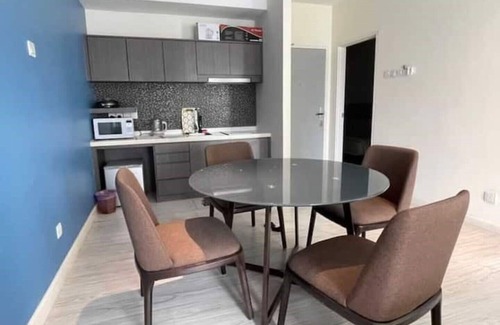 Downtown Kota Kinabalu Apartment | Amazing seaview hotel room | KKCity Center