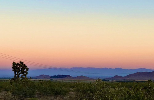 Keene Cabin | Amazing Stargazing and Sunset Views in the High Desert on 10 Acres