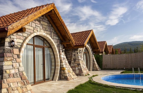 Iznik Villa | Amazing Stone House with Private Pool in Iznik